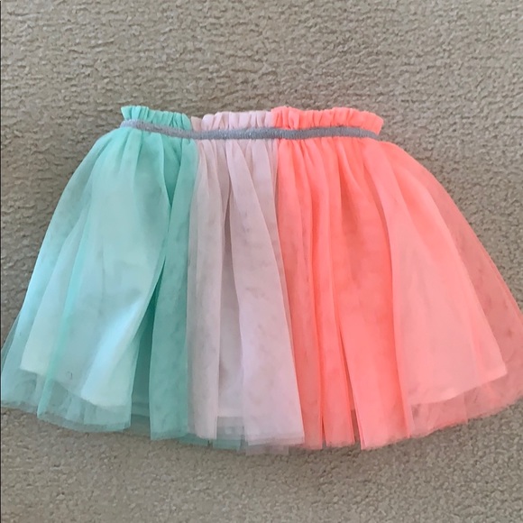 Carter's Other - Girls Carters 5T skirt.